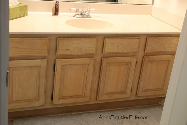 Bathroom Vanity Makeover