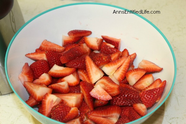 Spiked Strawberry Iced Tea Recipe