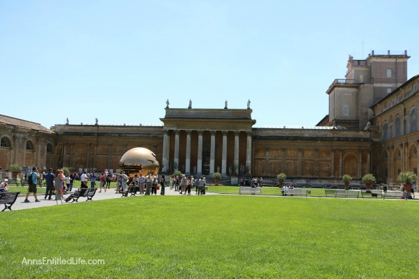 The Fontana della Pigna courtyard