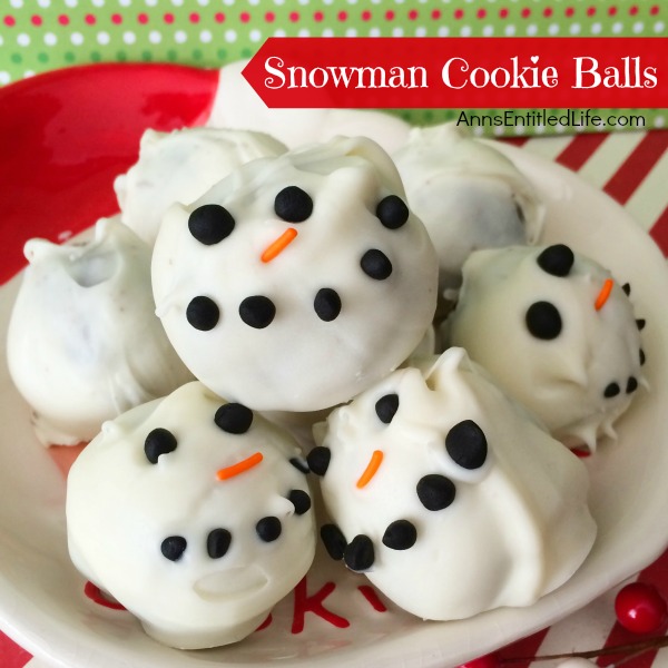 Snowman Cookie Balls Recipe.These adorable snowman cookie balls are a fun, easy to make cookie that your kids will love!