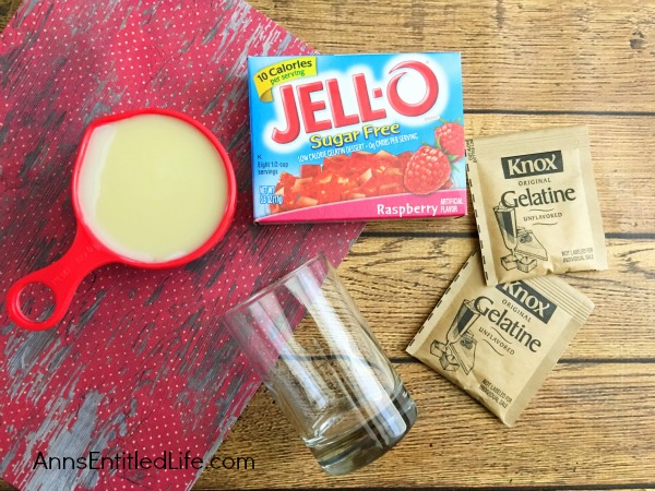Jello Hearts Recipe. Delicious jello hearts are a fun and fabulous sweet treat for adults and kids alike. Simple to make, these delightful little cups of goodness will put a smile on your children's faces.