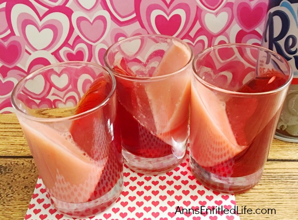 Jello Hearts Recipe. Delicious jello hearts are a fun and fabulous sweet treat for adults and kids alike. Simple to make, these delightful little cups of goodness will put a smile on your children's faces.