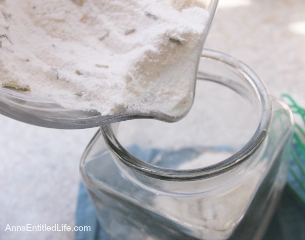 DIY Inflammation Fighting Bath Salts. Make your own inflammation fighting bath salts with this easy homemade recipe featuring Bergamot and Lemongrass Essential oils.