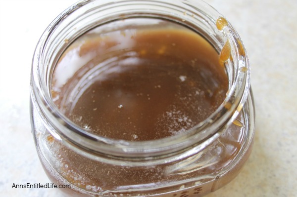 DIY Nourishing Brown Sugar and Honey Facial Mask. This all natural facial mask is very easy to make, and can made for single use, or for a full jar. This nourishing facial mask has a great combination of base ingredients for softening as well as exfoliation ingredients. Make your own Nourishing Brown Sugar and Honey Facial Mask - you skin will be so happy!