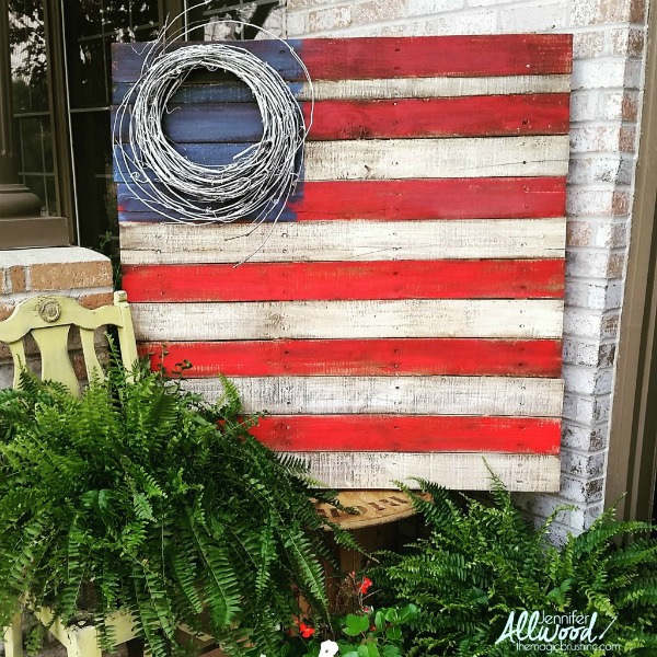 10 Easy Patriotic Crafts. Looking for a simple Patriotic Craft idea for Memorial Day, Independence Day, Flag Day or just for general decor? Try one of these ideas! From planters to clothing, from wall decor to tabletop decorations, one of these 10 easy Patriotic Crafts will by just perfect to add a festive touch to your holiday or occasion.