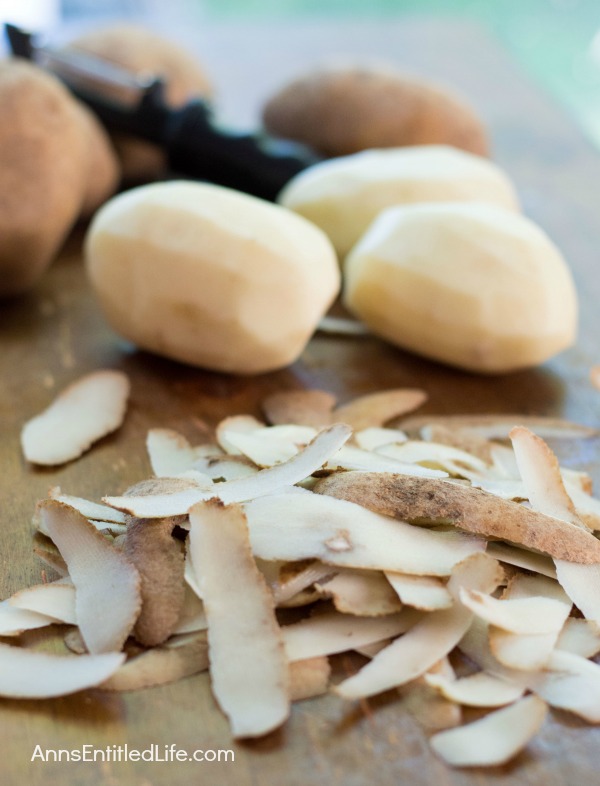 Canned Potatoes Recipe. A super easy home canning recipe with step by step tutorial photographs on how to can potatoes. In under an hour you can preserve your summer harvest of potatoes to enjoy year-round.