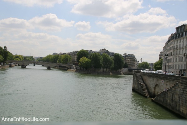 A Week in Paris. Our trip to Paris, France. This is a photo heavy post filled with the sites of Paris: monuments, the Eiffel Tower, Notre Dame, Sacré-Cœur, the River Seine and more!