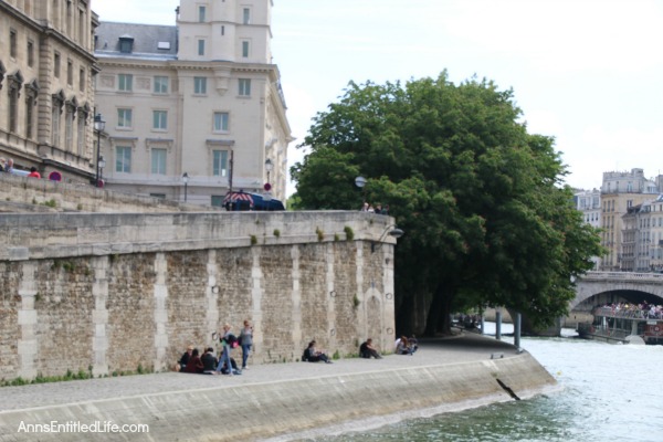 A Week in Paris. Our trip to Paris, France. This is a photo heavy post filled with the sites of Paris: monuments, the Eiffel Tower, Notre Dame, Sacré-Cœur, the River Seine and more!