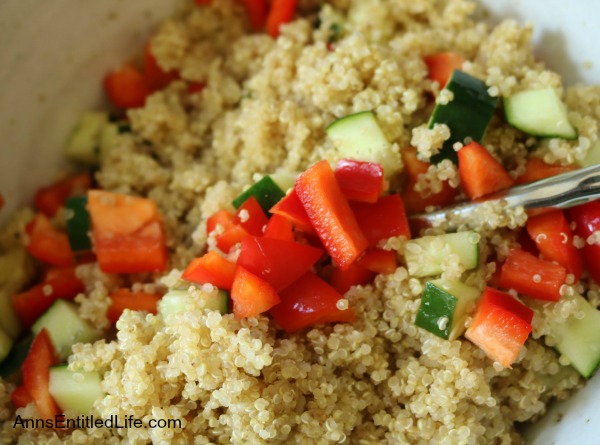 Greek Quinoa Salad Recipe. This easy to make, delicious Greek Quinoa Salad recipe is a wonderful lunch entree or great side dish. If you are looking for tasty quinoa recipe, try this Greek Quinoa Salad today!