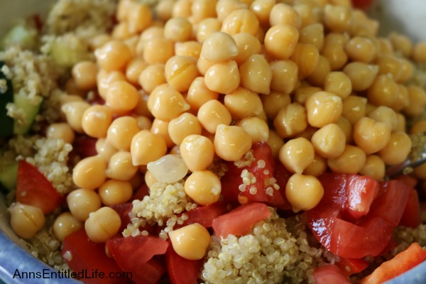 Greek Quinoa Salad Recipe. This easy to make, delicious Greek Quinoa Salad recipe is a wonderful lunch entree or great side dish. If you are looking for tasty quinoa recipe, try this Greek Quinoa Salad today!