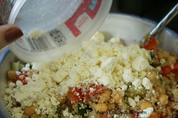 Greek Quinoa Salad Recipe. This easy to make, delicious Greek Quinoa Salad recipe is a wonderful lunch entree or great side dish. If you are looking for tasty quinoa recipe, try this Greek Quinoa Salad today!