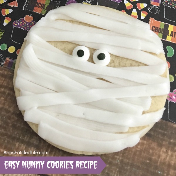 Mummy Cookies Recipe. These adorable Mummy Cookies are a spooktacular Halloween treat! Great for Halloween parties, lunch boxes, dessert or an afternoon treat, your entire family will enjoy these tasty cookies!