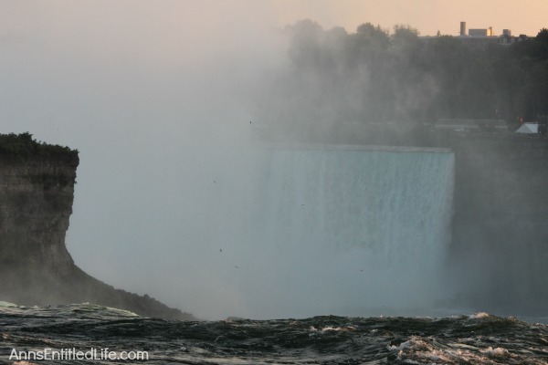 Niagara Falls at Night! Every evening the Falls are lit with color. It is truly a beautiful sight. This post has many photographs of Niagara Falls, NY in the evening. These are summer night photos.
