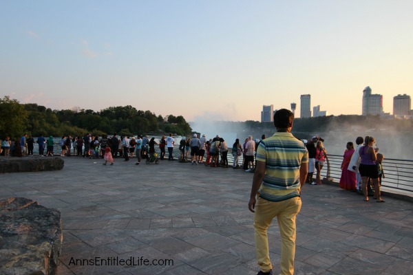 Niagara Falls at Night! Every evening the Falls are lit with color. It is truly a beautiful sight. This post has many photographs of Niagara Falls, NY in the evening. These are summer night photos.