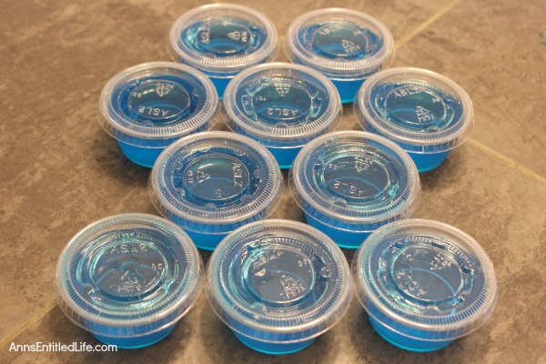 Glow in the Dark Jello Shots Recipe. This Glow in the Dark jello shots recipe is a really cool addition to any party! Easy to make, these are a lot of fun to look at, and mighty tasty to boot. If you are wondering how to make glow in the dark jello shots, this recipe is for you.