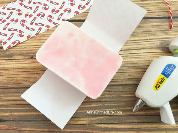 Make Your Own Peppermint Soap! Try this easy to make DIY Peppermint Soap Recipe. Make your own Peppermint soap for personal use, or to give as a great holiday gift. The wonderful, fresh, invigorating peppermint scent is simply fabulous.