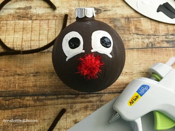 How to Make Your Own Rudolph Ornament. Looking for an adorable Christmas ornament craft that nearly anyone can make!? Here are step by step tutorial directions on how to make your own Rudolph ornament.