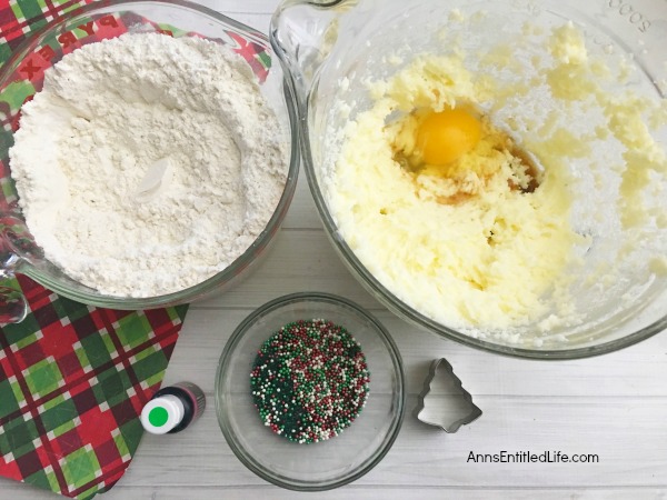 Slice and Bake Trees Recipe. Make your own slice and bake Christmas cookies with this easy to put together slice and bake trees recipe! Make in just a few minutes, refrigerate overnight, and bake the next day. A tasty cookie recipe that yields beautiful results!