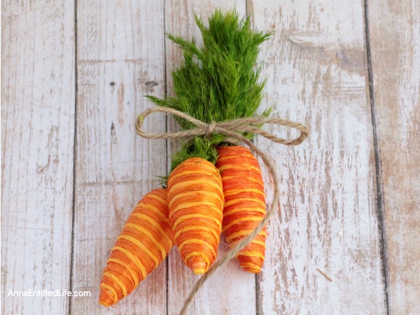 Easy DIY Bunny Butt Wreath. Bunny bottoms are adorable crafts. This cute, simple to make, bunny butt wreath is an inexpensive to make spring craft, perfect decor for your door, over your fireplace or on a wall.