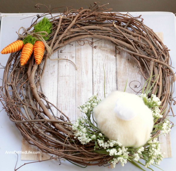 Easy DIY Bunny Butt Wreath. Bunny bottoms are adorable crafts. This cute, simple to make, bunny butt wreath is an inexpensive to make spring craft, perfect decor for your door, over your fireplace or on a wall.