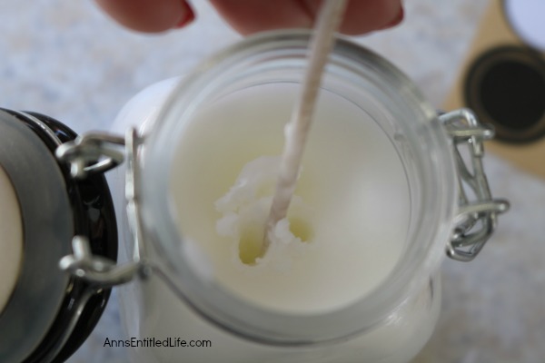 Sinus Relief Blend DIY Candle. Help clear those sinuses with this wonderful smelling homemade candle. A fast and easy to make candle tutorial.