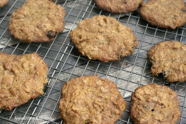 Raisin Bran Cereal Cookies Recipe. If you like raisin bran you will love these unique and easy to make Raisin Bran Cereal Cookies. Crispy on the outside, soft on the inside, these cookies are filled with the sweet taste of raisins!