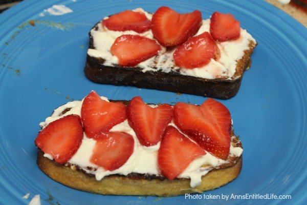 Strawberry Breakfast Sandwich Recipe. Sweet, delicious strawberries, creamy mascarpone, and a fantastic pound cake make for one fabulous breakfast! Or, eat this tasty strawberry sandwich treat as a dessert. Simply marvelous!