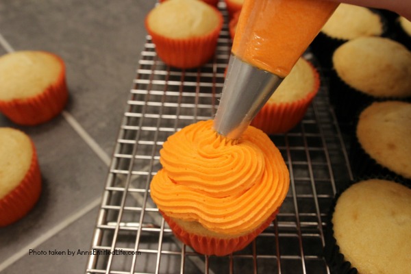 How to Make a Halloween Cupcake Tree. This simple step by step tutorial will help you put together this wonderful Halloween sweet display. Highly customizable to match your Halloween theme, this cupcake tree will be a big hit at your Halloween party!