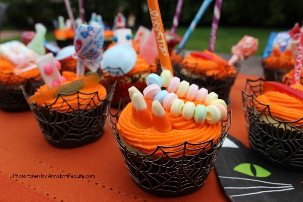 How to Make a Halloween Cupcake Tree. This simple step by step tutorial will help you put together this wonderful Halloween sweet display. Highly customizable to match your Halloween theme, this cupcake tree will be a big hit at your Halloween party!