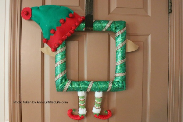 Christmas Elf Wreath Tutorial. This step-by-step tutorial will show you how to easily make this darling Christmas Elf Wreath in about 30 minutes. The templates are included in the post.