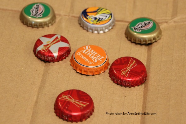 Bottle Cap Christmas Tree DIY Tutorial. Follow the step by step instructions in this Bottle Cap Christmas Tree DIY Tutorial to make a lighted bottle cap Christmas tree. Use your pop caps or beer caps to make this unique, and beautiful, holiday craft!