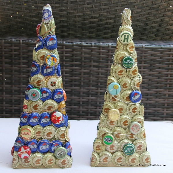 Bottle Cap Christmas Tree DIY Tutorial. Follow the step by step instructions in this Bottle Cap Christmas Tree DIY Tutorial to make a lighted bottle cap Christmas tree. Use your pop caps or beer caps to make this unique, and beautiful, holiday craft!