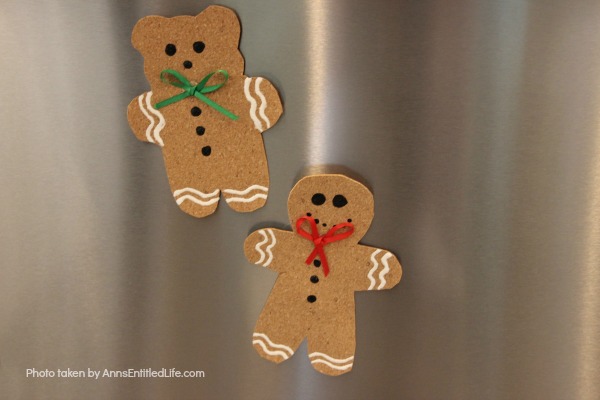 Easy Cork Magnets DIY Craft. This is an effortless, fun to make craft that will dress up your refrigerator this holiday season. Make one cork magnet or make a dozen! Older children will be able to help you fabricate this Easy Cork Magnets DIY Craft.