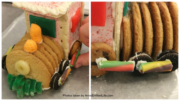 How to Make a Toaster Pastry Christmas Train. This eatable Christmas Train made with toaster pastries is a fun alternative to a gingerbread house. Use it as your table decor, and then eat it for dessert. Follow these step-by-step tutorial instructions to learn how to assemble this adorable Christmas train.