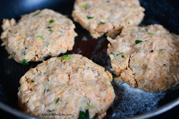 Easy Salmon Patties Recipe. This simple to make salmon recipe is great for using up leftover cooked salmon. Ready in about 15 minutes, these salmon patties are a fabulous lunch or dinner entrée.