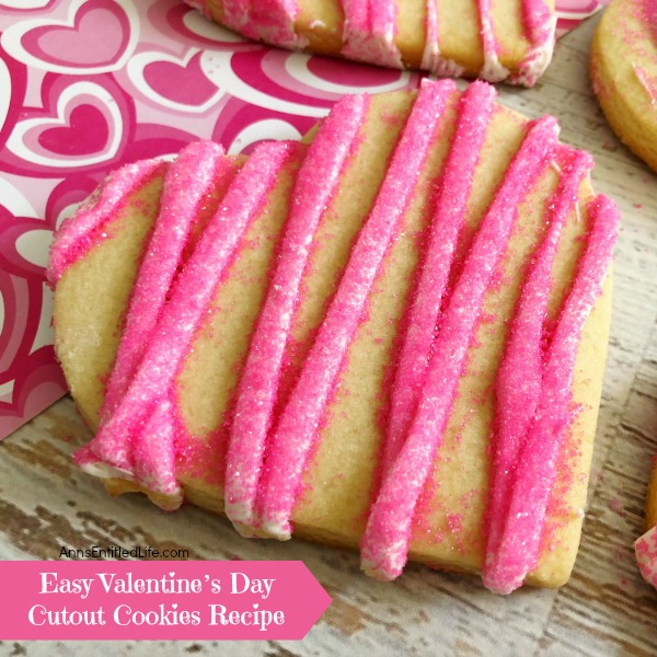 27 Easy Valentine's Day Desserts. Valentine’s Day is the perfect time to show someone how much you care about them. Whether you are baking a romantic dinner for your honey or looking for something sweet to give to your friends, these easy Valentine's Day desserts are sure to make the day more memorable.