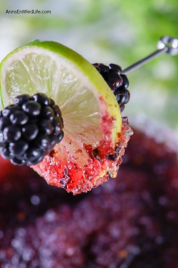 Easy Blackberry Margarita Recipe. This marvelous and easy to make blackberry margarita recipe is perfect for parties summer cocktail! Made with fresh blackberries, this frozen margarita recipe is one delicious adult beverage. This blackberry margarita is a superb summer cocktail. Try one tonight!