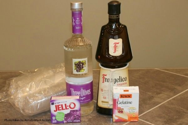 Peanut Butter and Jelly Jello Shots Recipe. This Peanut Butter and Jelly Jello Shots Recipe is the grownup version of your favorite childhood sandwich. If you liked PB&J sandwiches as a kid, you are going to love these PB&J jello shots as an adult. Simple to make, these jello shots are great for parties, tailgating, and more!