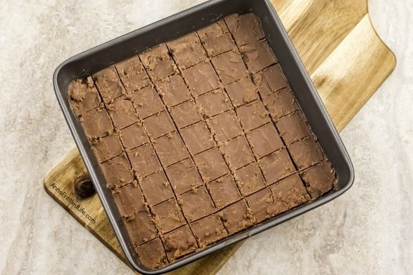 Decadent Chocolate Peanut Butter Fudge Recipe. Mmmm fudge! Nothing beats homemade fudge, and this decadent chocolate peanut butter fudge recipe is simply divine. This is one easy to make fudge recipe (honestly, it is so simple to prepare!) that is truly a rich and delicious treat. Whether you are making fudge for the holidays, a gift, or simply as a lovely confection to have in your house, this chocolate peanut butter fudge recipe is one you will want to make and share again and again.