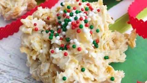 Easy Cornflakes Christmas Clusters Recipe