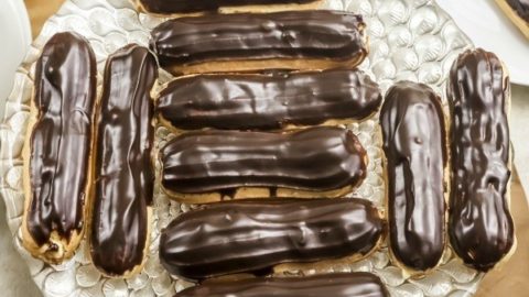 Homemade Chocolate Eclair Recipe