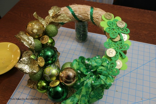 St. Patrick's Day Luck o' the Irish Wreath. Dress up your front door for St Patty's day with this easy to make St. Patrick's Day wreath door decoration. This is a fast, inexpensive wreath decoration that just might bring a bit of the luck o' the Irish your way.