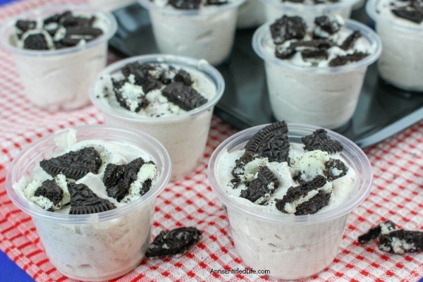 Cookies and Cream Pudding Shots Recipe. Try this delicious, easy to make pudding shot recipe that is a great “adult” sweet treat for parties and weekends with friends and family. If you like the combination of cookies and cream, you are going to love these luscious cookies and cream pudding shots!