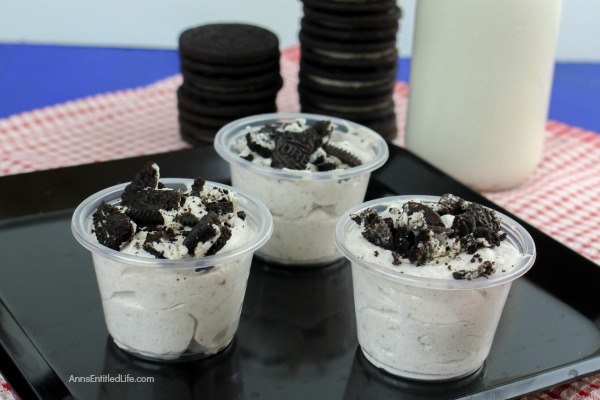 Cookies and Cream Pudding Shots Recipe. Try this delicious, easy to make pudding shot recipe that is a great “adult” sweet treat for parties and weekends with friends and family. If you like the combination of cookies and cream, you are going to love these luscious cookies and cream pudding shots!
