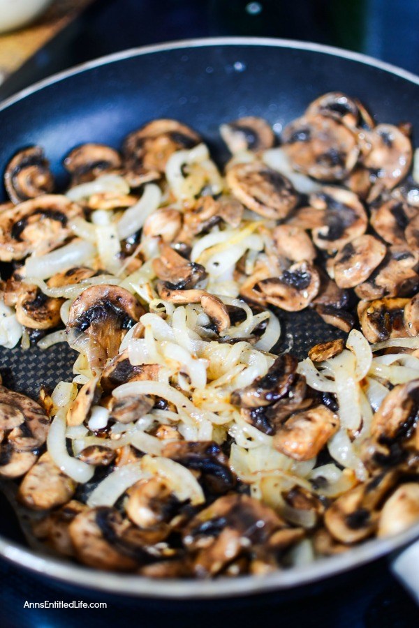 Mushroom Gruyère Triangle Tarts Recipe. A sophisticated, yet simple appetizer or lunch dish, these Mushroom Gruyère Triangle Tarts are super easy to make! Slightly salty, slightly sweet, this delicious little dish is perfect for parties, get togethers, or when you want something a little different for luncheon.