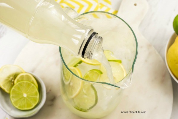 Southern Sweet Lemonade Cocktail Recipe. Be prepared that this may be your new go-to drink as well. It's light, refreshing, and seriously packed full of some super delicious flavors. Who knew that bourbon and vodka would pair up so perfectly in this drink? This Southern Sweet Lemonade Cocktail is super simple to make, and totally delicious.