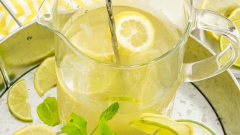 Southern Sweet Lemonade Cocktail Recipe. Be prepared - this may be your new go-to drink! It is light, refreshing, and seriously packed full of some super fantastic flavors. Who knew that bourbon and vodka would pair up so perfectly in this drink? This Southern Sweet Lemonade Cocktail is super simple to make, and totally delicious