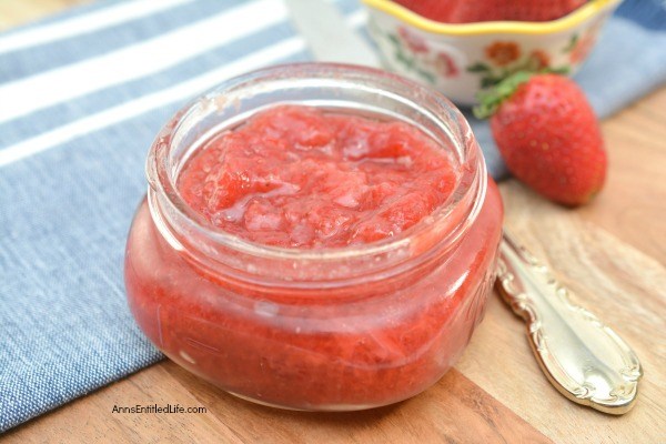 Keto Sugar Free Jam Recipe. This delicious, easy to make, sugar free jam recipe is keto friendly. If you are craving a little sweet on your almond flour toast or keto pancakes, this keto-friendly, low-carb strawberry jam is the recipe you need to make!