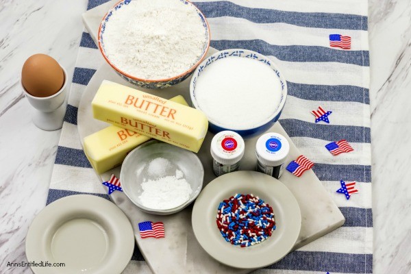 Red, White, and Blue Pinwheel Cookies Recipe. These fabulous red, white, and blue cookies are perfect for the 4th of July, Memorial Day, or any other patriotic holiday. Whether you are packing a picnic, having a backyard BBQ, or want something special to take to an Independence Day gathering, these terrific cookies - that can be frozen (raw) for up to three months prior to baking - are what your holiday celebration needs!