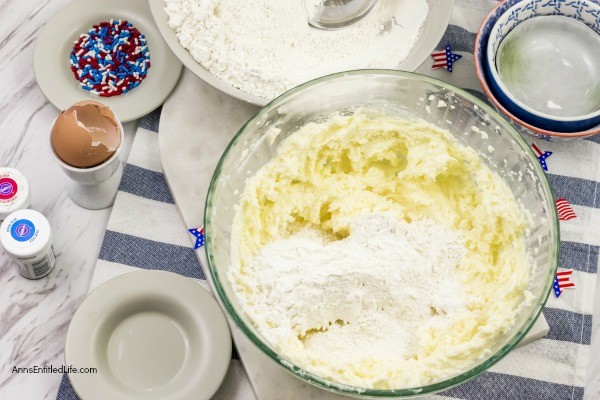 Red, White, and Blue Pinwheel Cookies Recipe. These fabulous red, white, and blue cookies are perfect for the 4th of July, Memorial Day, or any other patriotic holiday. Whether you are packing a picnic, having a backyard BBQ, or want something special to take to an Independence Day gathering, these terrific cookies - that can be frozen (raw) for up to three months prior to baking - are what your holiday celebration needs!